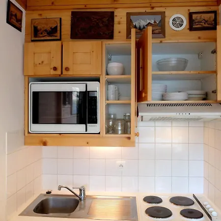 Apartment Renove Avec Balcon En Bord De Pistes, Le Lac, Orientation Sud, 4 Pers. - Fr-1-502-496