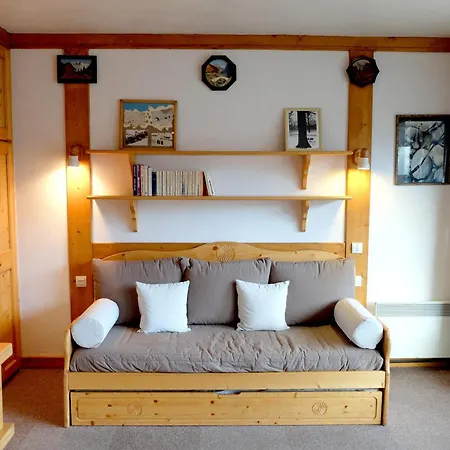 Renove Avec Balcon En Bord De Pistes, Le Lac, Orientation Sud, 4 Pers. - Fr-1-502-496 Apartment *